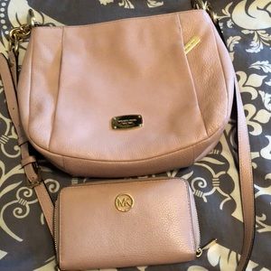 Michael Kors Purse and Wristlet